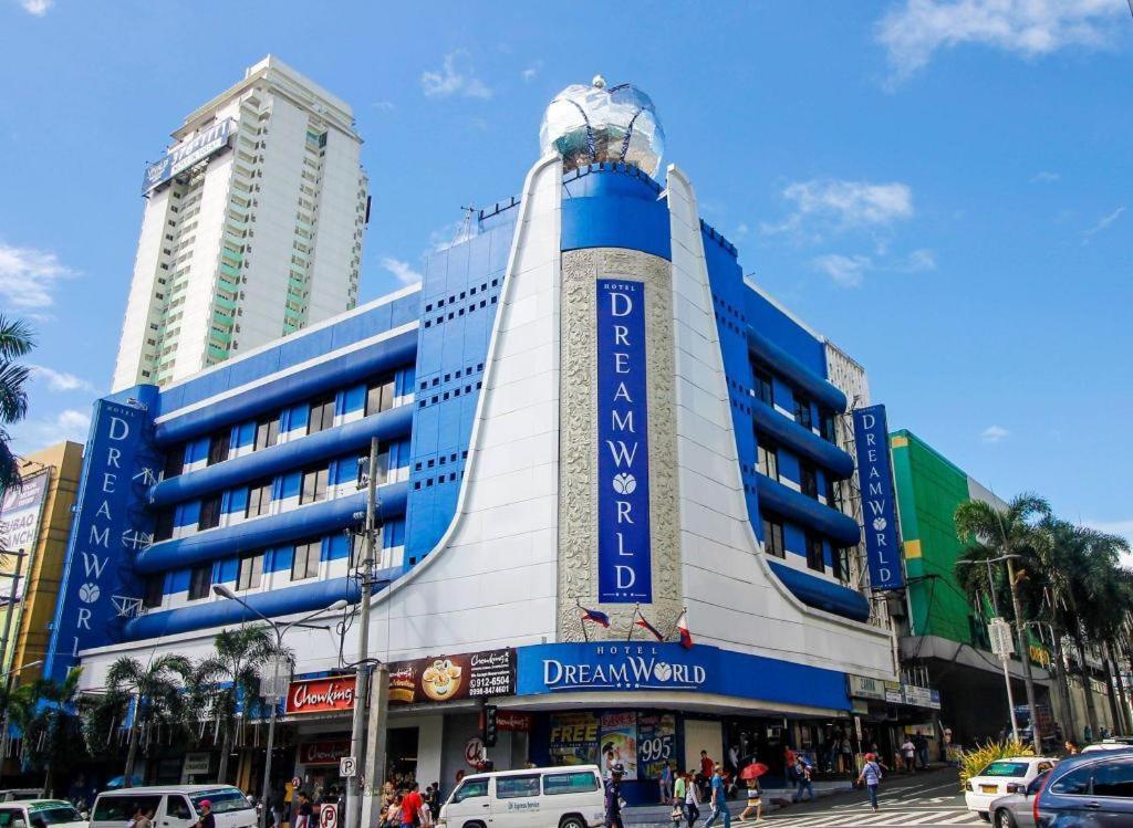 Hotel Dream World Araneta Cubao Cidade Quezon Exterior foto